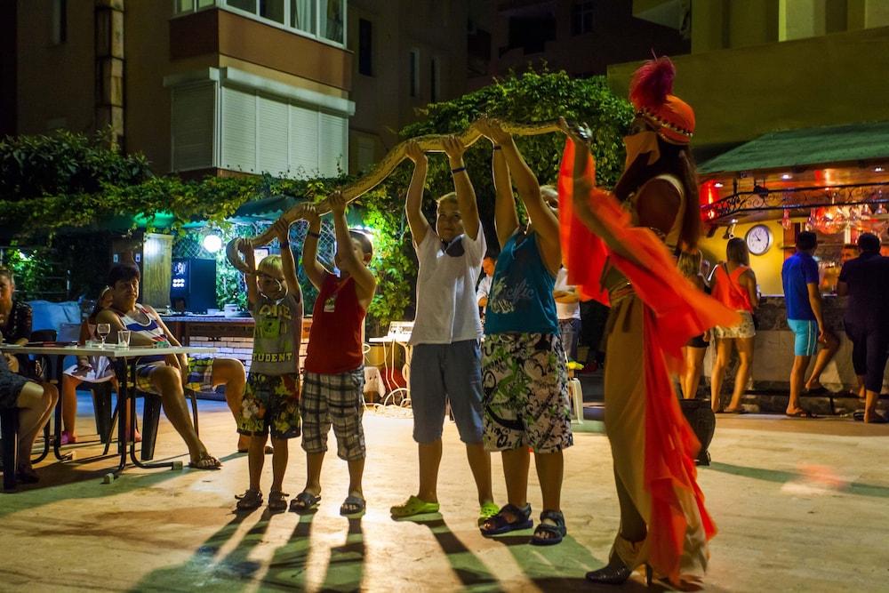 Kleopatra Beach Hotel Αλάνια Εξωτερικό φωτογραφία